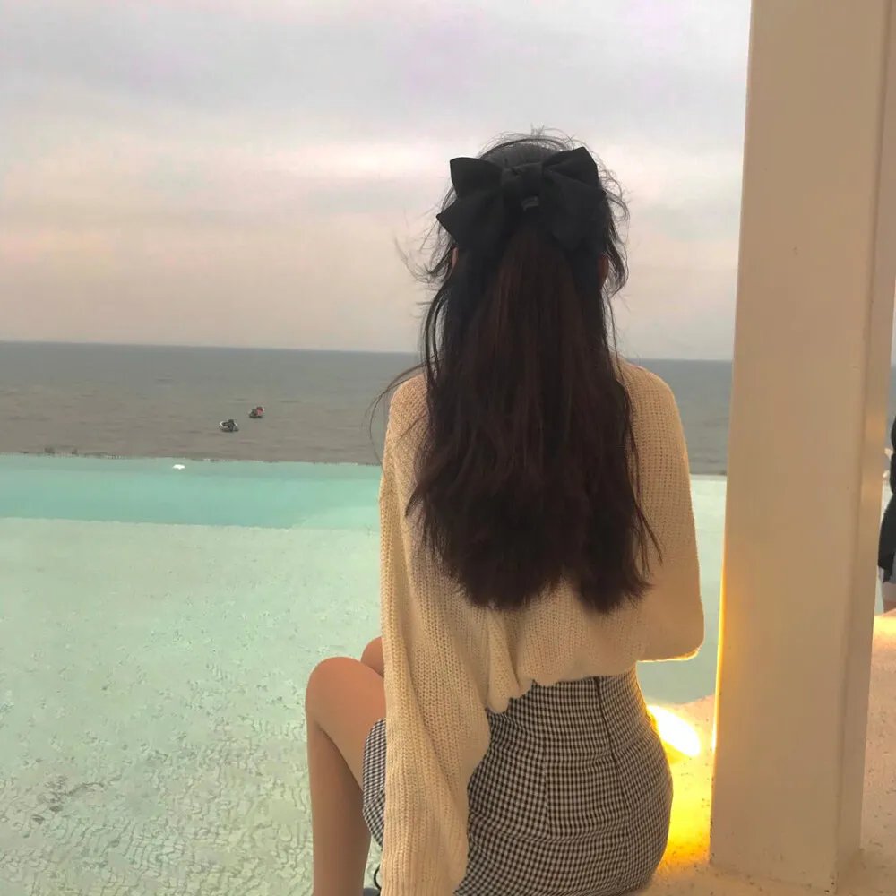 卢哥来唬秀海报